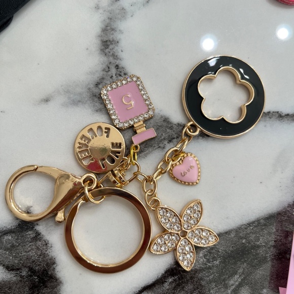 Fashion Inspired Charm Keychain/Bagchai - Pink, Black and Gold - Never been used - Picture 5 of 5